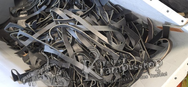 Lederreste Gürtelleder Farbe SCHWARZ