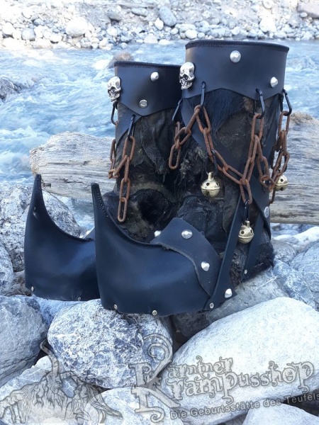 Krampusstiefel mit Spitzen Schwarz