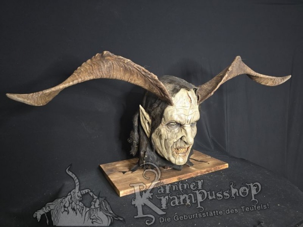 Ziegenbockhörner aus der Region Ampulien