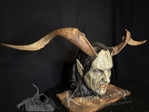 Ziegenbockhörner aus der Region Ampulien