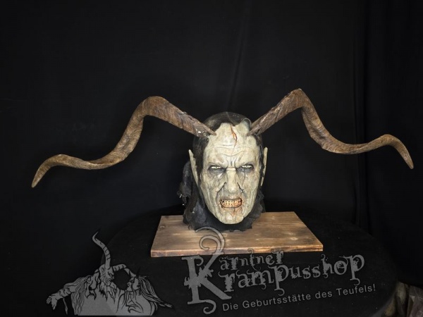 Ziegenbockhörner aus der Region Ampulien