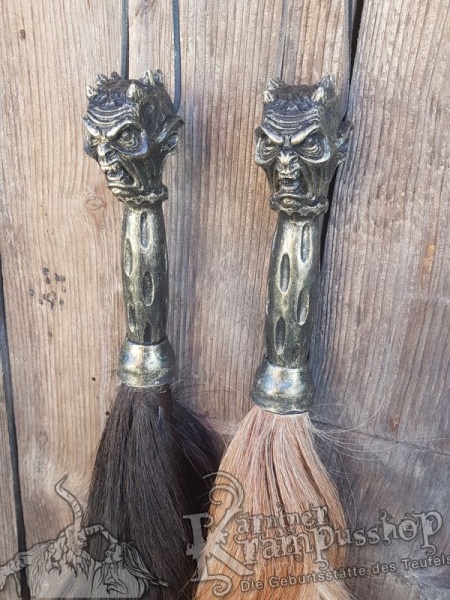 Pferdeschweif mit Stilgriff Raptor