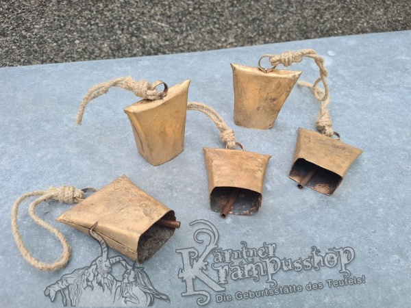 Urige Kuhbeutel eckig Antik am Strick Abverkauf