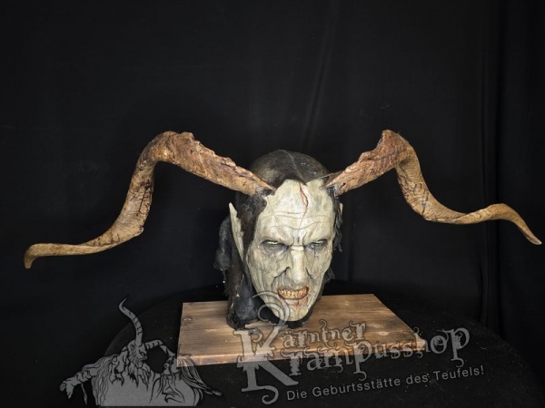 Ziegenbockhörner aus der Region Ampulien