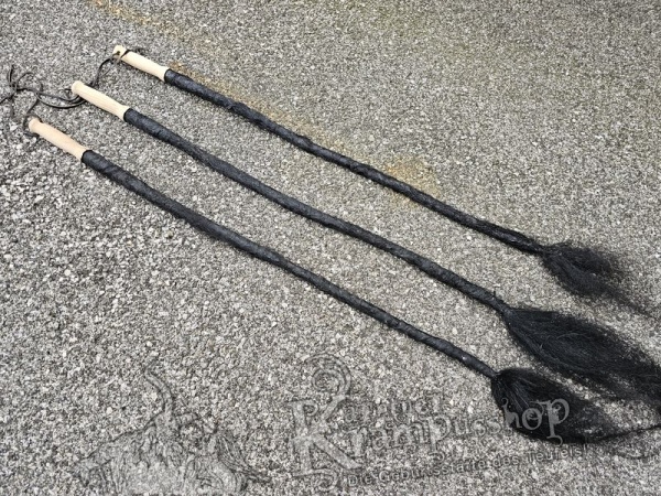 Latexpeitsche Schwarz