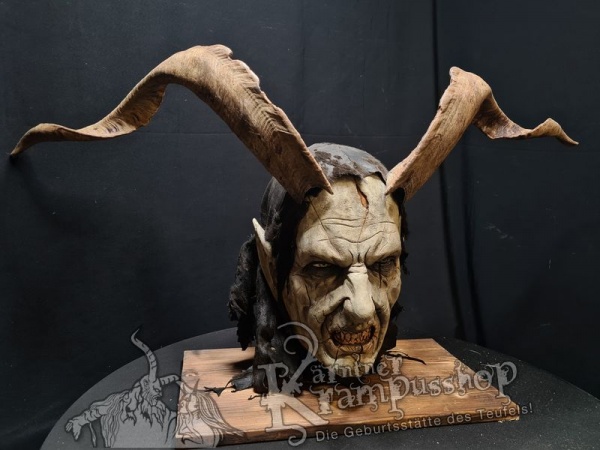 Ziegenbockhörner aus der Region Apulien