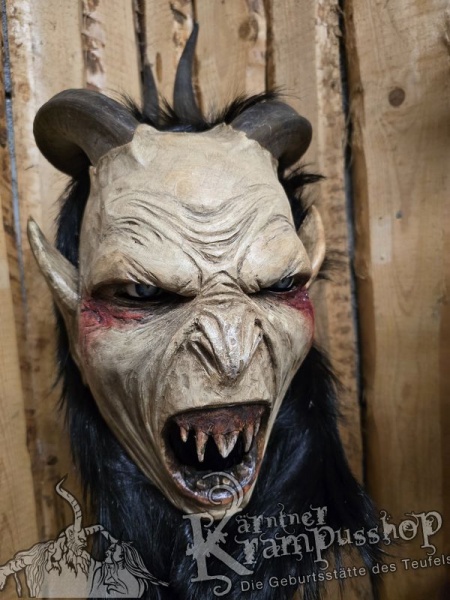 Neue Krampusmaske Orco