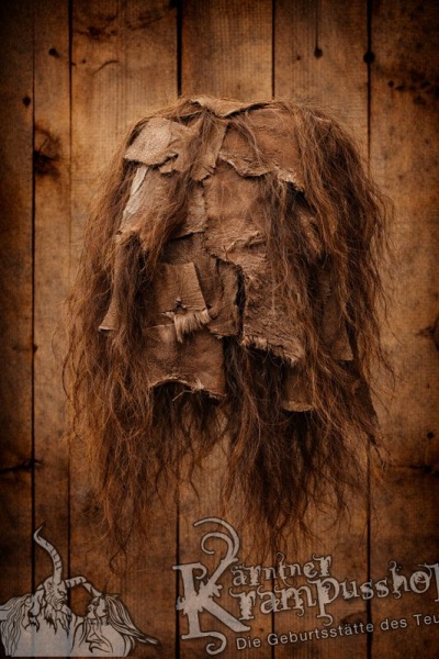 Kopffell Braun Fetzig mit Braunen Yaksträhnen