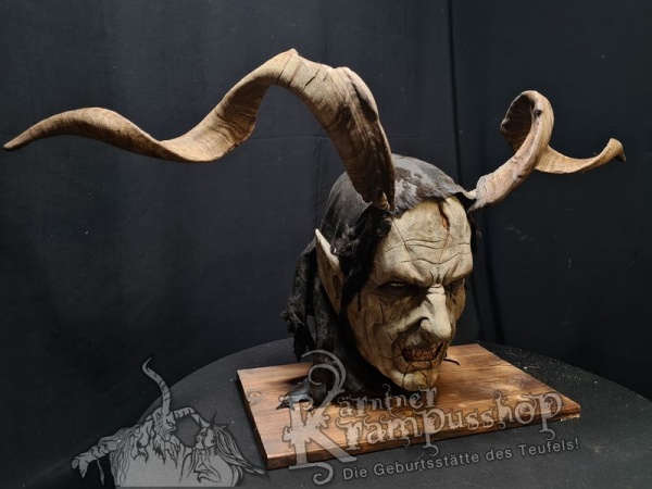 Ziegenbockhörner aus der Region Apulien