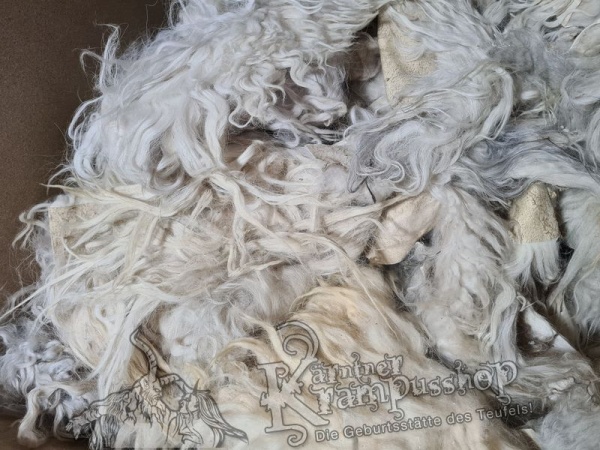 Weisse Fell Reste Islandschaf Langhaar