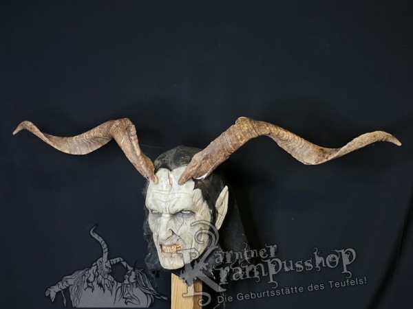 Ziegenbockhörner aus der Region Apulien