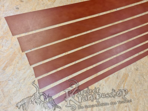 Lederriehmen Rot Abverkauf