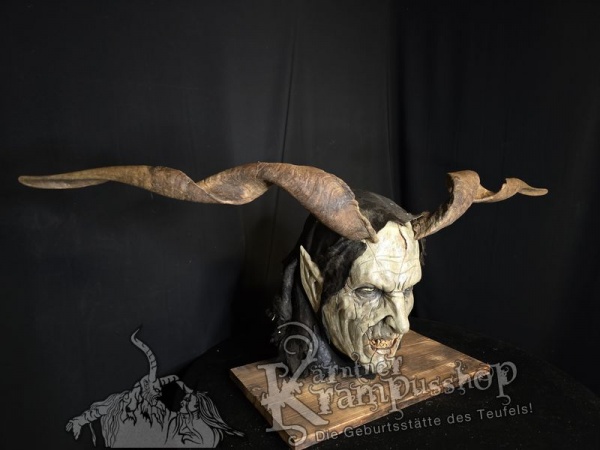 Ziegenbockhörner aus der Region Ampulien