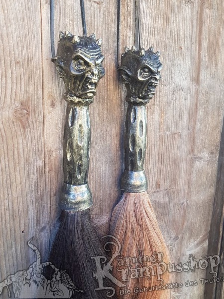 Pferdeschweif mit Stilgriff Raptor