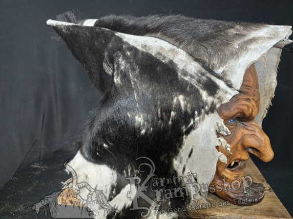 Kaputze BRAUN Rassiert SPITZ nach HINTEN