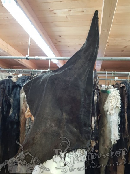 Spitzkaputze Schwarz Ledrig