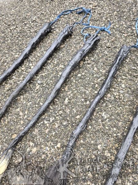 Latex Kuhschweife Farbe SCHWARZ