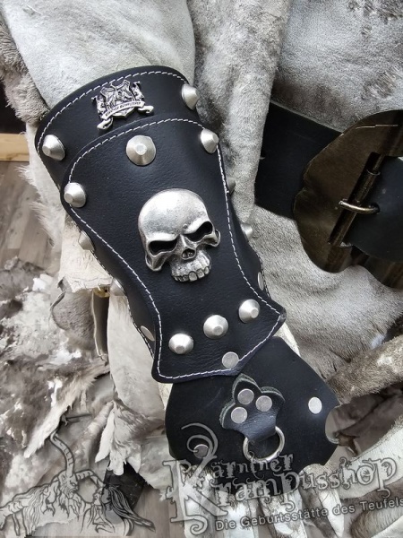 Handgamaschen Schwarz Modell Skull Gross