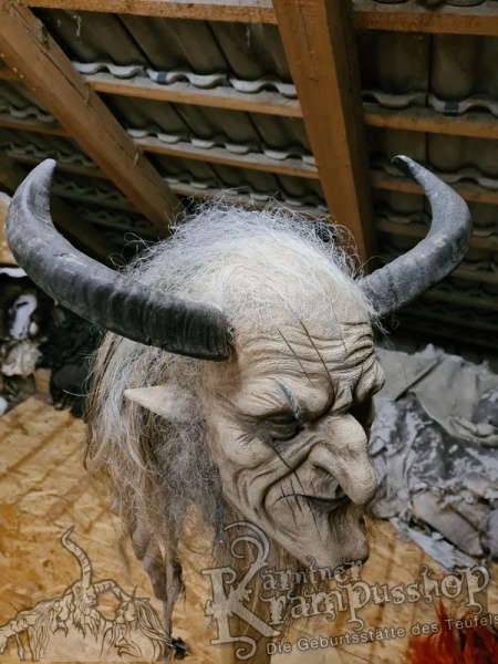 Widder Dunkel bis 30cm