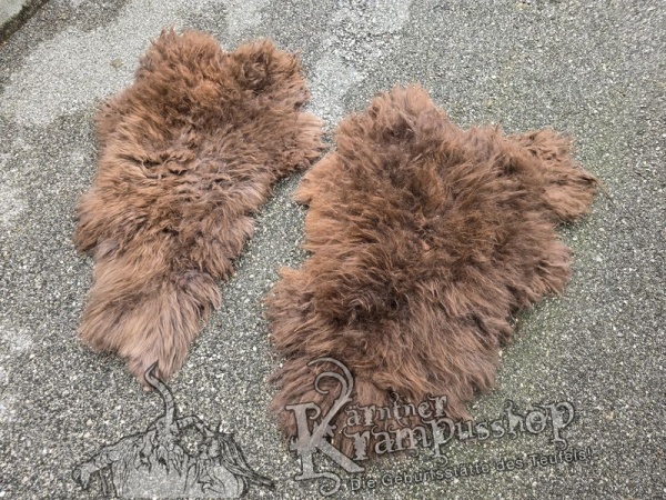 Schaffelle Langhaar Braun gefärbt