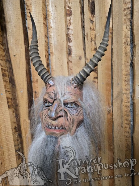 Neue Krampusmaske Stillerer