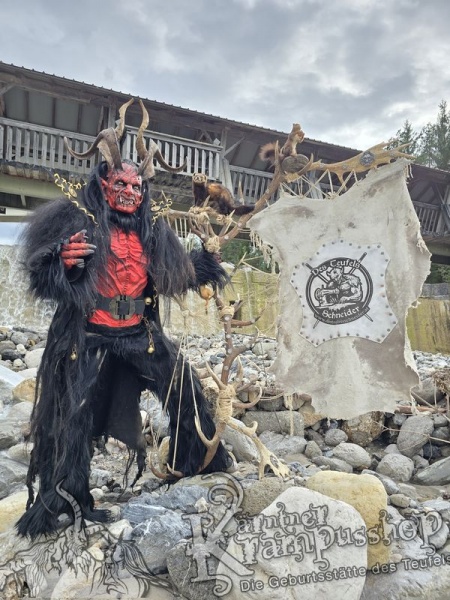 Neuer 3 Teiler Schwarz Rot