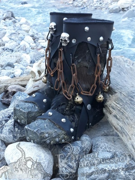 Krampusstiefel mit Kappen Schwarz