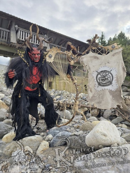 Neuer 3 Teiler Schwarz Rot