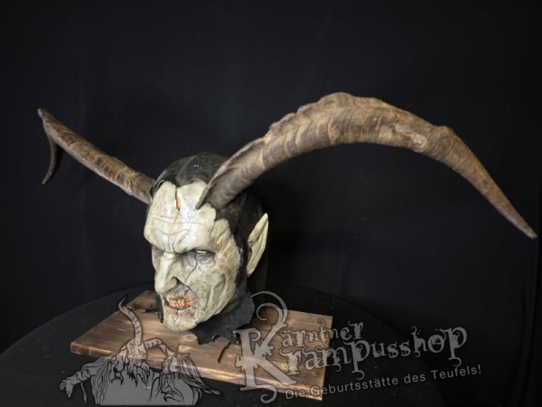 Ziegenbockhörner aus der Region Ampulien