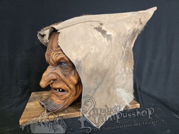 Kaputze BRAUN Ledrig SPITZ nach HINTEN