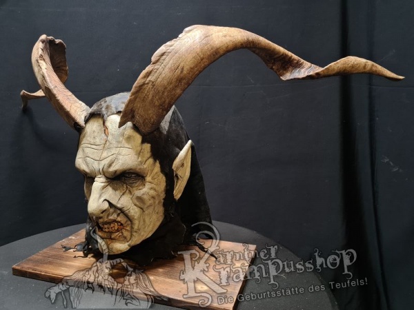 Ziegenbockhörner aus der Region Apulien