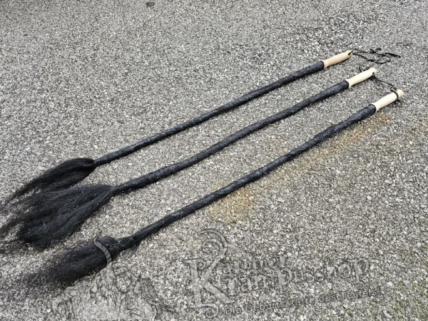 Latexpeitsche Schwarz