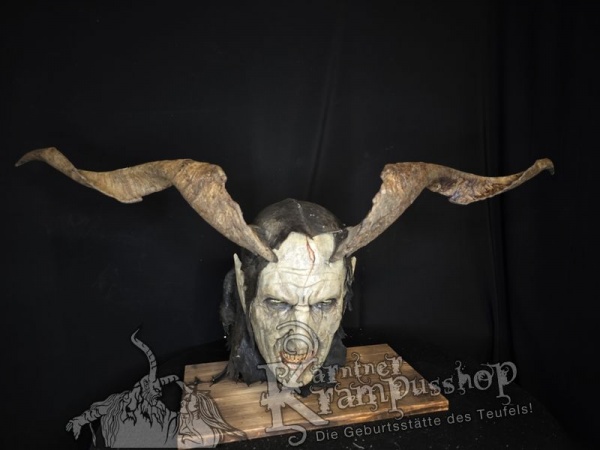 Ziegenbockhörner aus der Region Ampulien