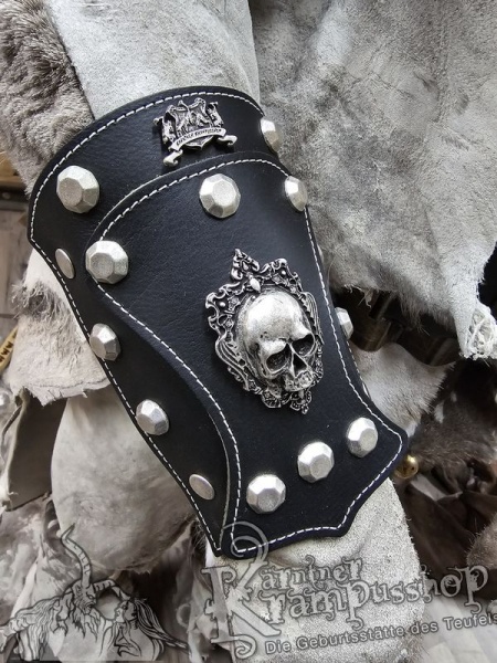 Handgamaschen Schwarz Modell Ornament Skull Klein
