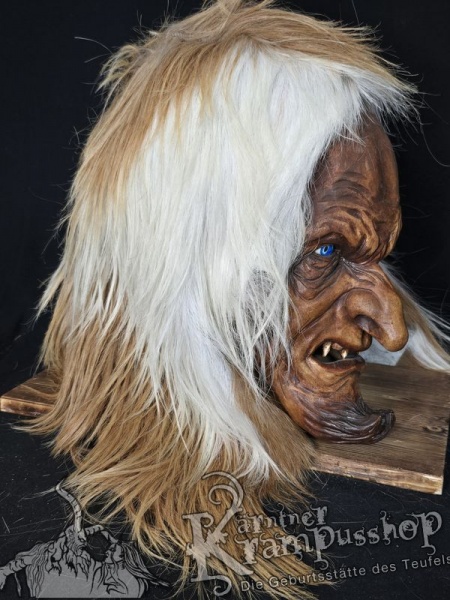 Langhaar Kopffelle Scheckig Hell