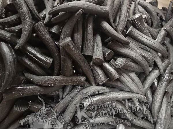 Krallen GROSS Schwarz