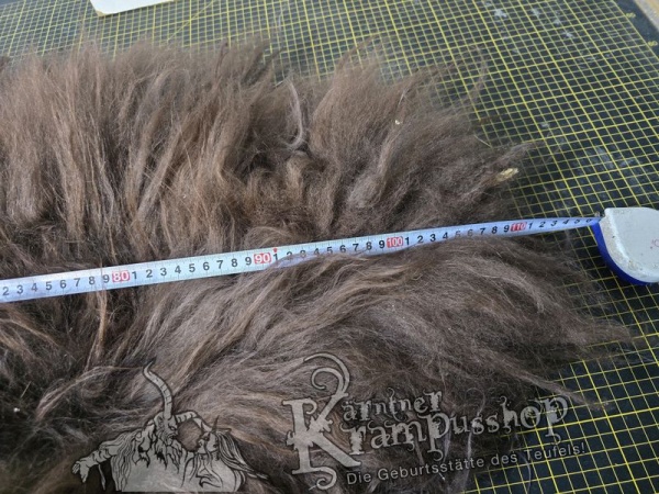 Schaffelle Langhaar Braun gefärbt