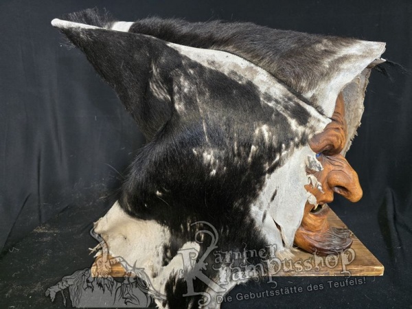 Kaputze BRAUN Rassiert SPITZ nach HINTEN