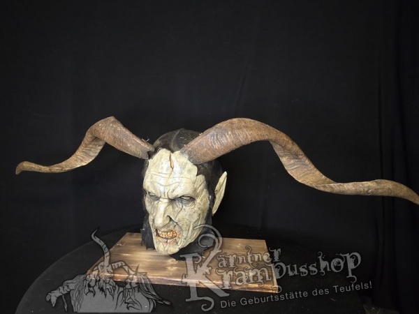 Ziegenbockhörner aus der Region Ampulien