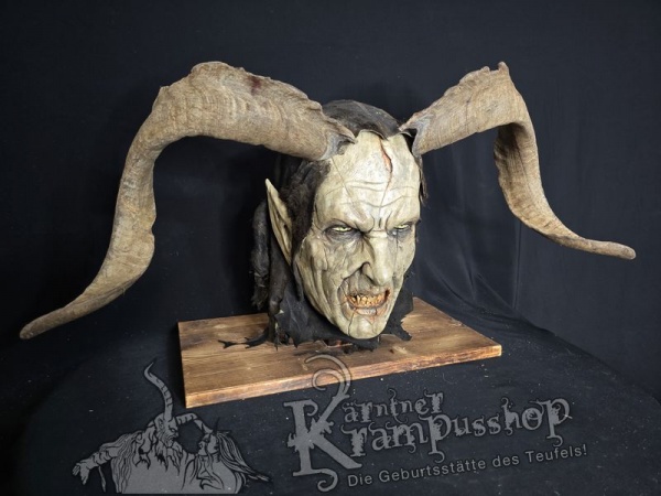 Ziegenbockhörner aus der Region Ampulien