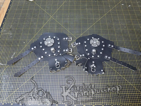 Handgamaschen XXL Schwarz Modell Viking