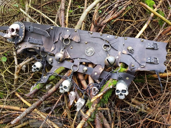 Hells Bells Schelle Skull