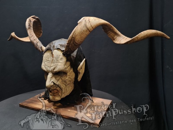 Ziegenbockhörner aus der Region Apulien