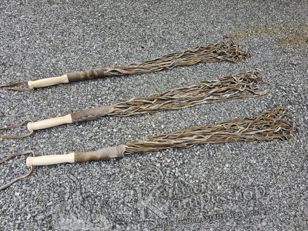 Lederpeitsche in Braun