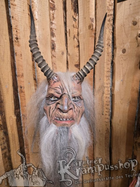Neue Krampusmaske Stillerer