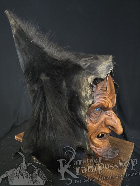 Kaputze SCHWARZ Rassiert SPITZ nach OBEN