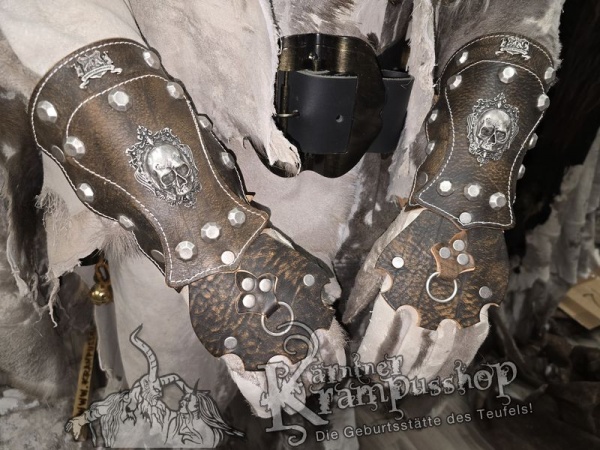 Handgamaschen Braun Modell Ornament Skull Gross