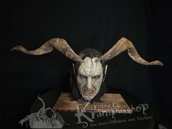 Ziegenbockhörner aus der Region Ampulien