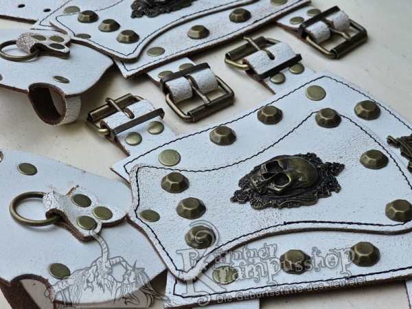 Handgamaschen Weiss Modell Ornament Skull Gross