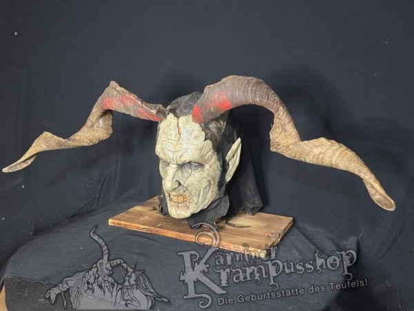 Ziegenbockhörner aus der Region Ampulien